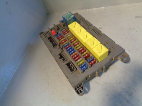 Freelander 1 Fuse Box Internal Under Dash YQE000341 1998 to 2006 Land Rover