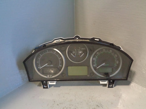 Discovery 3 Instrument Cluster 2.7 TDV6 YAC500026 Land Rover 2004 to 2007