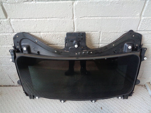 Discovery 3 Sunroof Complete with Motor and Blind Land Rover 2004 to 2009 L22114