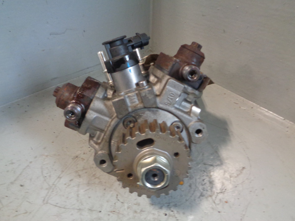 Range Rover L405 Bosch Injector Fuel Pump High Pressure 3.0 TDV6 AH2Q9B395AE