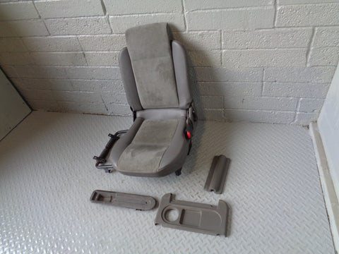 Discovery 2 Dickie Seats Pair Grey Fabric Cloth 3rd Row Land Rover R18044