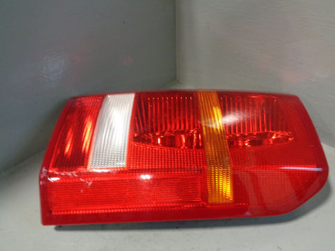 Discovery 3 Tail Light Cluster Off Side Rear XFB000563 2004 to 2009 25112