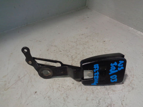 Discovery 3 Seat Belt Buckle Clasp 3rd Row Near Side Rear Type 2 L22114