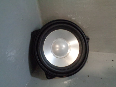 Range Rover L322 D Pillar Rear Speaker XQM000400 Left or Right 2002 to 2006