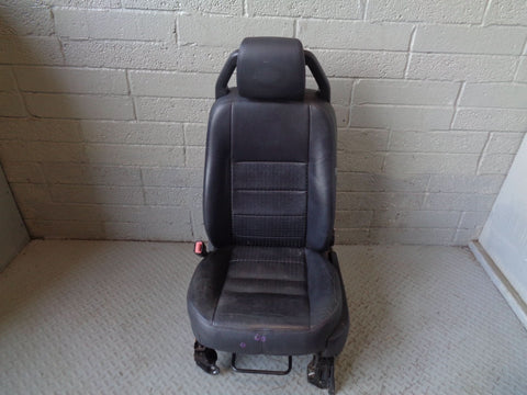 Discovery 3 Seats Black Leather Manual Heated x 7 Land Rover 2004 to 2009 K19094