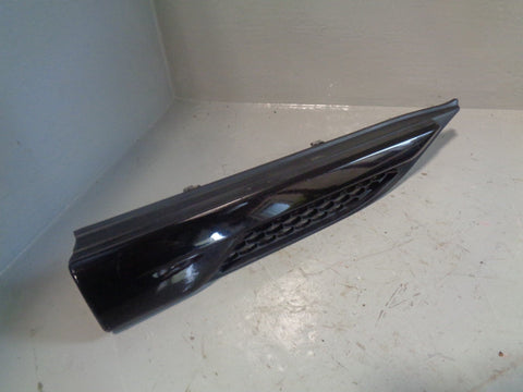 Range Rover Evoque Wing Vent Trim Off Side Front Black L538 2011 to 2015