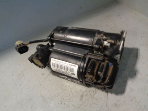 Discovery 2 Air Suspension Compressor Wabco RQG100041 Land Rover 1998 to 2004