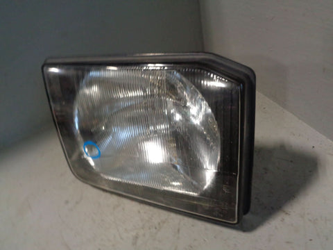 Discovery 2 Headlight Near Side Pre-Facelift XBC105130 Land Rover R17014