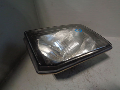 Discovery 2 Headlight Near Side Pre-Facelift XBC105130 Land Rover R17014