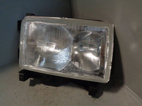 Range Rover P38 Headlight Off Side Right LHD Valeo XBC105960 1995 to 2002