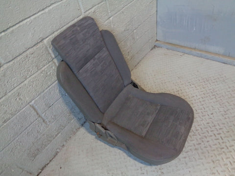 Discovery 2 Dickie Seat Grey Cloth 3rd Row Near Side Land Rover 01100B