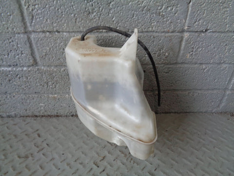 Freelander 2 Washer Bottle Windscreen and Two Pump Land Rover L25094