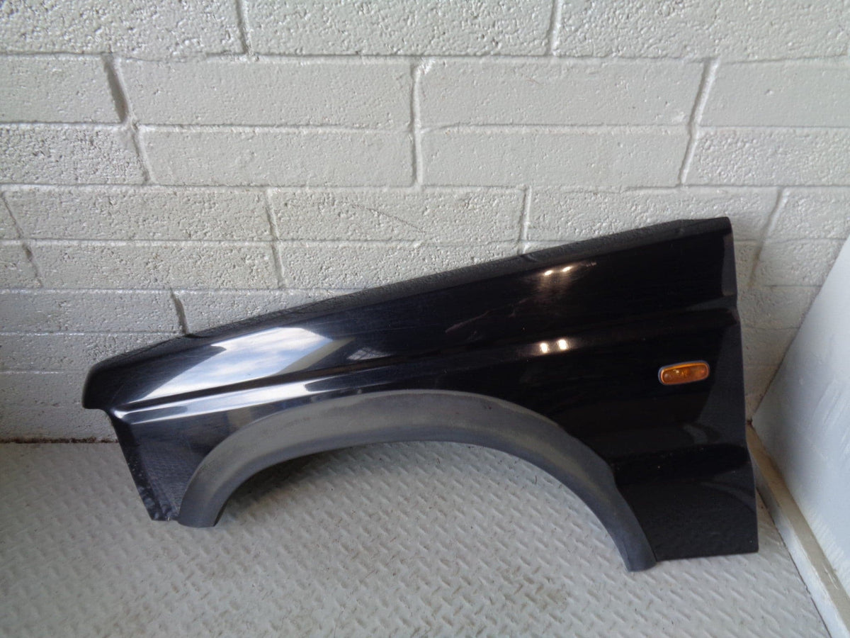 Discovery 2 Front Wing Near Side Java Black Land Rover 1998 to 2002 R19064