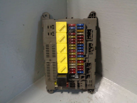 Freelander 1 Fuse Box Internal Under Dash with BCU YQE000341 Land Rover