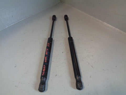 Freelander 2 Bonnet Lift Struts Gas Pair Of Land Rover 2006 to 2011