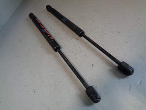 Freelander 2 Bonnet Lift Struts Gas Pair Of Land Rover 2006 to 2011