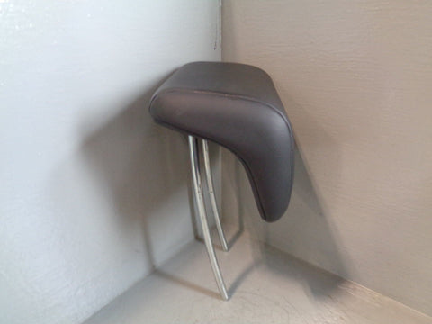 Freelander 2 Headrest Rear Off Side in Black Leather Land Rover R28064