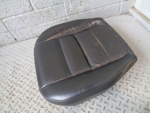 Discovery 3 Seat Padded Base Off Side Front Black Leather Land Rover K07104