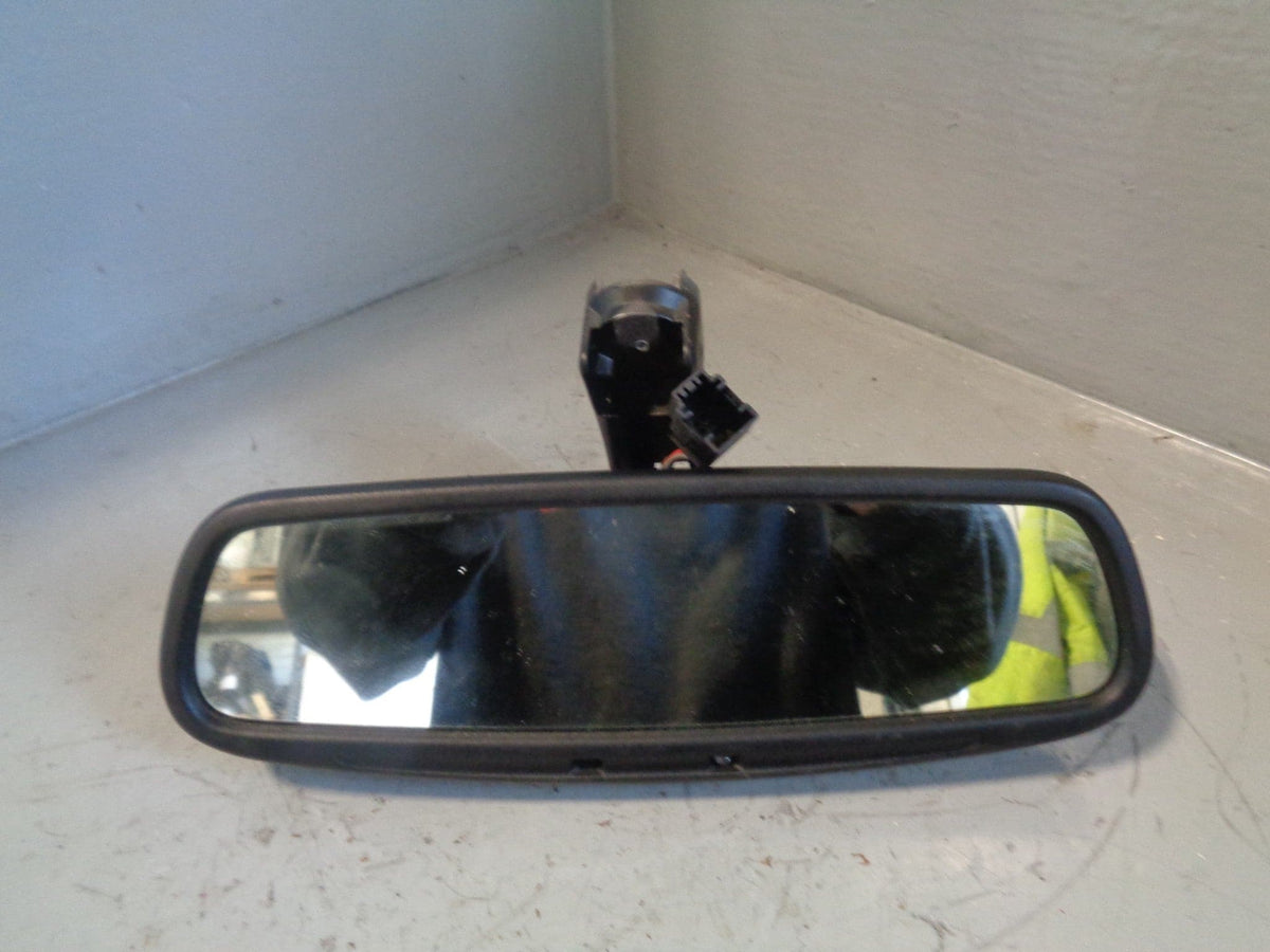 Discovery 2 Rear View Mirror Interior Auto Dip Land Rover 1998 to 2004