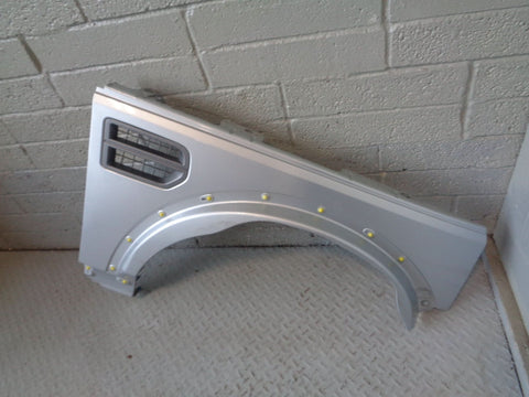 Discovery 3 Off Side Front Wing Land Rover Zermatt Silver 2004 to 2009 K22104