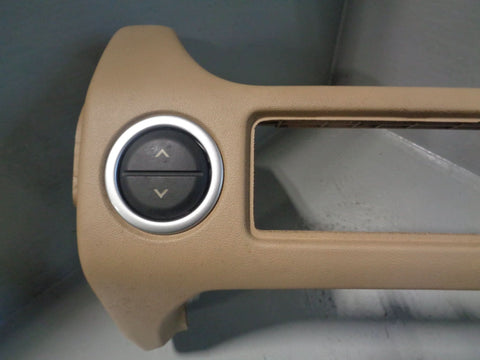 Range Rover L322 Centre Console Air Vent Trim in Sand 2006 to 2009 L04114