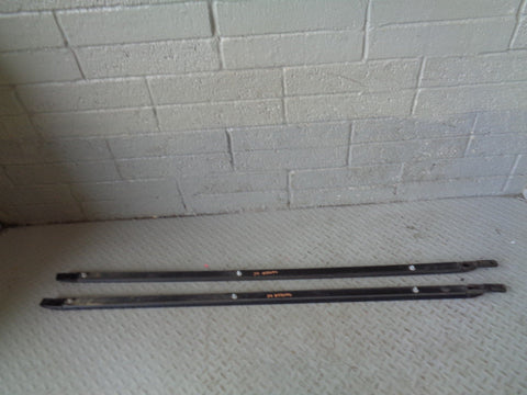 Discovery 4 Roof Rails Three Quarter Length Roof Bars Land Rover 2009 to 2014