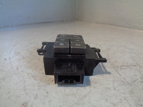 Discovery 4 Off Side Front Door Locking Switch AH22-14776 AA Land Rover