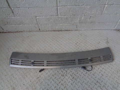 Range Rover L322 Bonnet Grill Under Windscreen with Washer Jets L04114