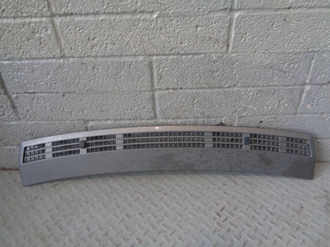 Range Rover L322 Bonnet Grill Under Windscreen with Washer Jets L04114