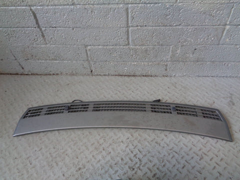 Range Rover L322 Bonnet Grill Under Windscreen with Washer Jets L04114