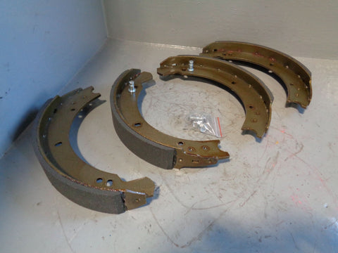 Series 1 2 2a 3 Defender SWB Brake Shoes Rear STC2796 Land Rover 1948 to 1984