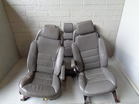 Discovery 2 Seats Grey Electric Full Leather x5 Land Rover 1998 to 2004 R13092