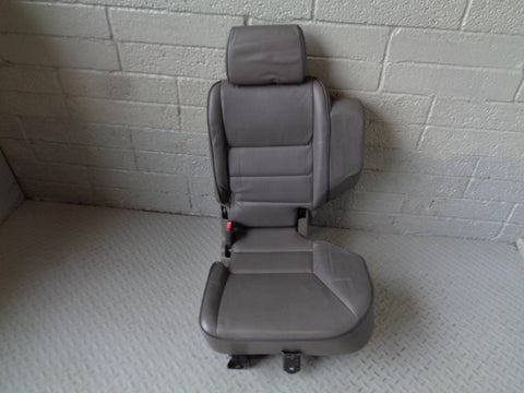 Discovery 2 Seats Grey Electric Full Leather x5 Land Rover 1998 to 2004 R13092