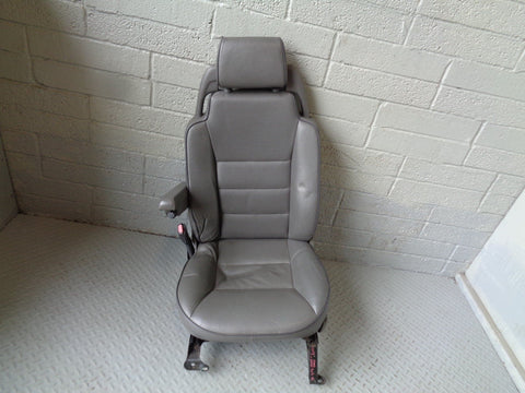 Discovery 2 Seats Grey Electric Full Leather x5 Land Rover 1998 to 2004 R13092