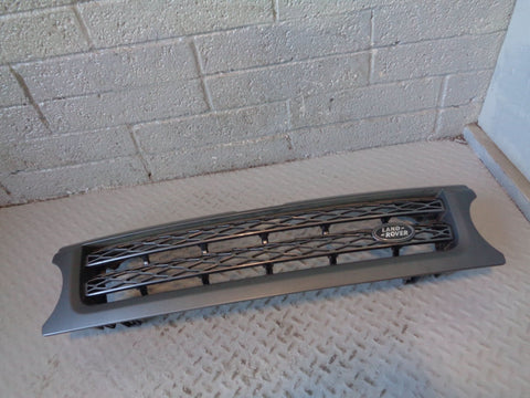 Range Rover Sport Front Grille Facelift in Grey Black L320 2009 to 2013 L08114