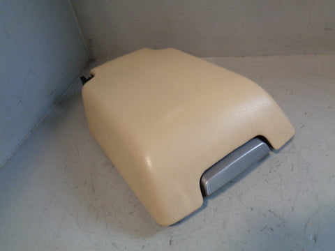 Discovery 3 Centre Console Armrest Lid Alpaca Land Rover 2004 to 2009 06074