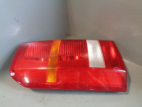 Discovery 3 Tail Light Cluster Near Side Rear XFB000573 2004 to 2009 L3074