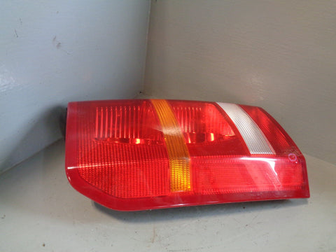 Discovery 3 Tail Light Cluster Near Side Rear XFB000573 2004 to 2009 L3074