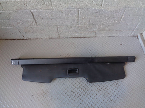 Range Rover Sport Retractable Load Cover in Black L320 2005 to 2013 L08114