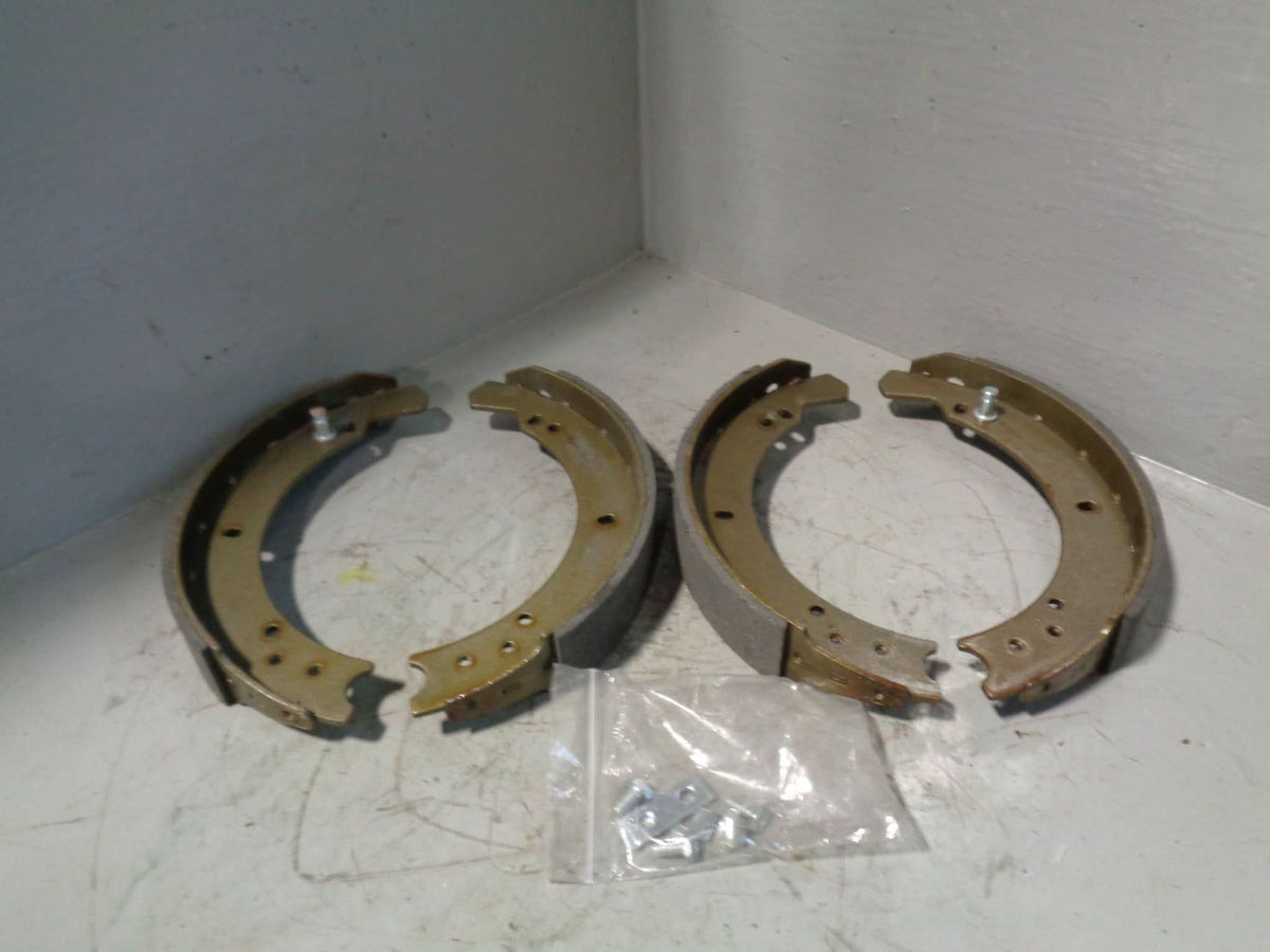 Series 2a 3 Defender SWB Brake Shoes Rear STC3821 Land Rover 1961 to 1983