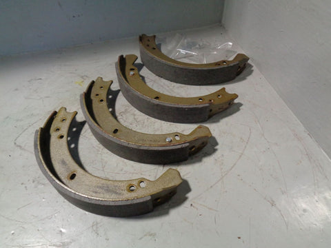 Series 2a 3 Defender SWB Brake Shoes Rear STC3821 Land Rover 1961 to 1983