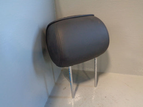 Range Rover L322 Rear Headrest Off Side Leather in Black Facelift 2006 to 2010