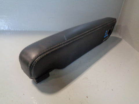 Discovery 4 Armrest Near Side Passenger Black Land Rover 2009 to 2016 L21104