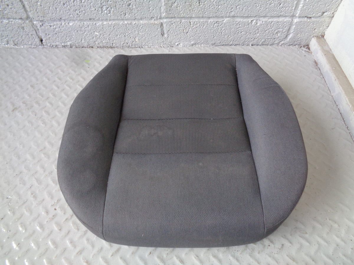Discovery 3 Seat Padded Base Near Side Front Grey Cloth Land Rover K08054