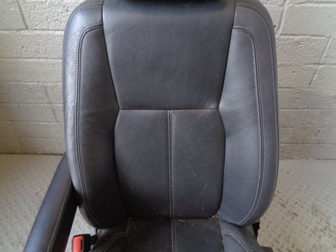 Discovery 4 Seats Black Leather Electric x 5 Land Rover 2009 to 2016 K26084