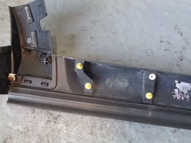 Discovery 4 Door Trim Near Side Rear Lower Pod Land Rover