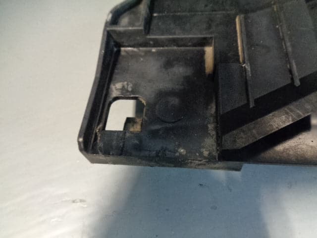 Freelander 2 Headlight Bracket Tray Panel Near Side Land