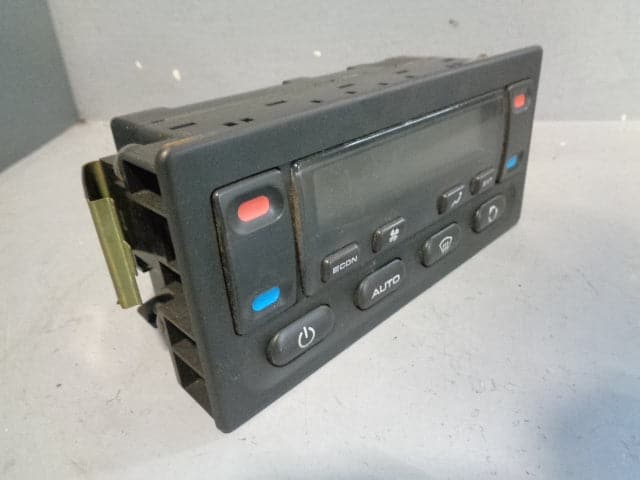 Discovery 2 Air Con Control Panel JFC102350 Conditioning