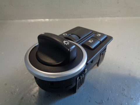 Range Rover L322 Headlight Fog Lamp Switch YUD501380PUY 2005