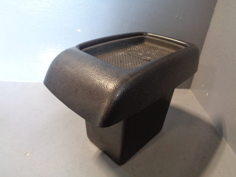 Freelander 1 Centre Console Arm Rest in Black Land Rover